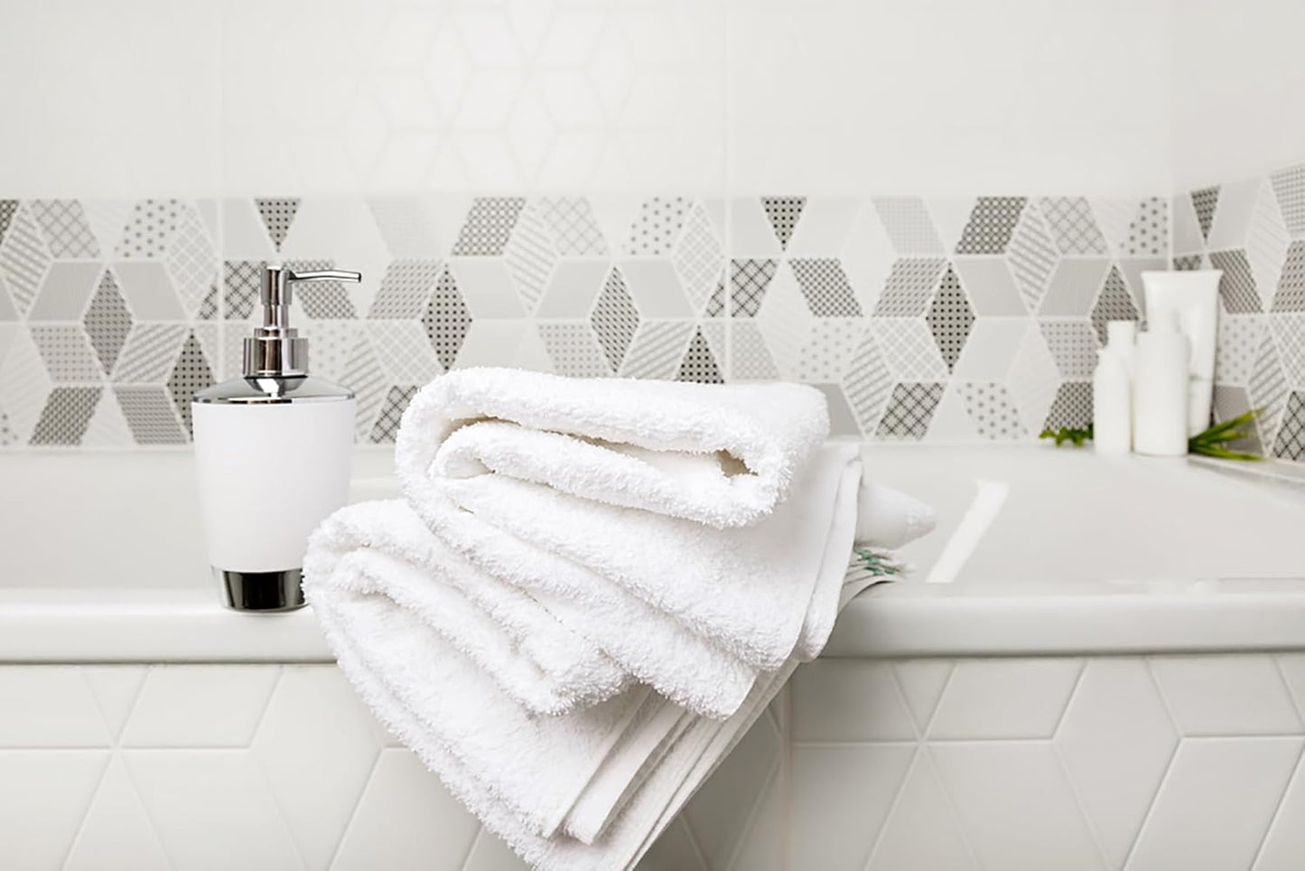 ZUPERIA White Bath Towels Bulk - 20 x 40 Inches, 100% Cotton Economy Light Weight Towels for Commercial Use - Quick Dry, Ultra-Soft, and Absorbent Bulk Towels (12, Bath Towel 20"x40")