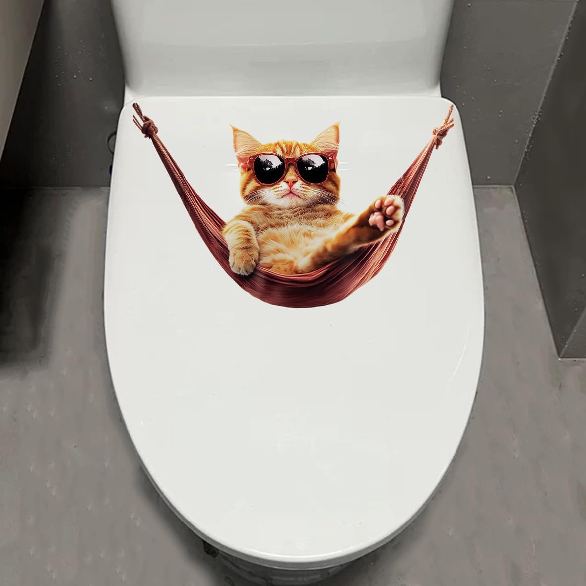 1pcs Cattle Toilet Lid Stickers, Toilet Tank Lid Decals Waterproof, Cartoon Cute Closestool Seat Decals, Bathroom Restroom Door Seat Decoration (Bathing Cattle)
