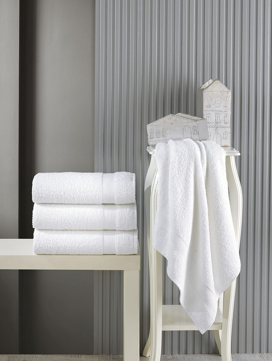 Quick-Dry, Soft & High Absorbent Bath Towels 27"x54" Cotton Turkish Bath Towel Set of 4 | Daily Use 100% Cotton Towels for Bathroom, Gym & More | Bathroom Towels Set (4 Pcs, White)